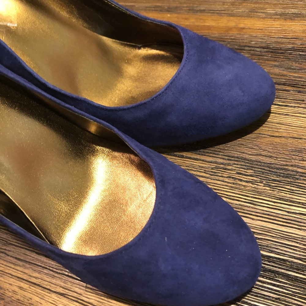 Ralph Lauren Blue Suede Pumps